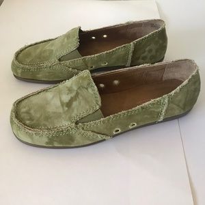 Green Aerosoles Loafers - Practically New!